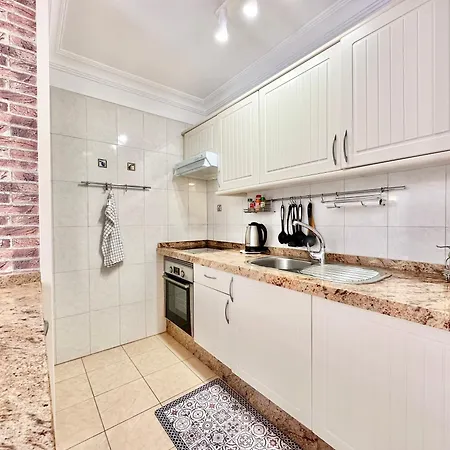 Olivia Sunset Apartment