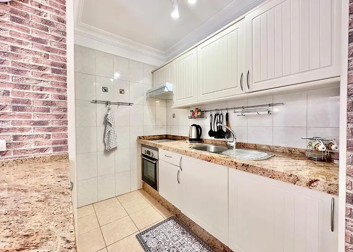 Olivia Sunset Apartment